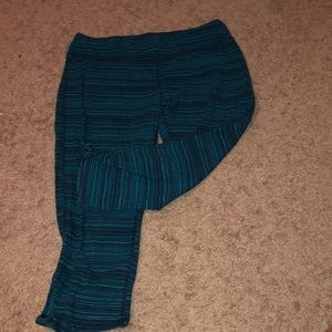 Cropped athletic leggings